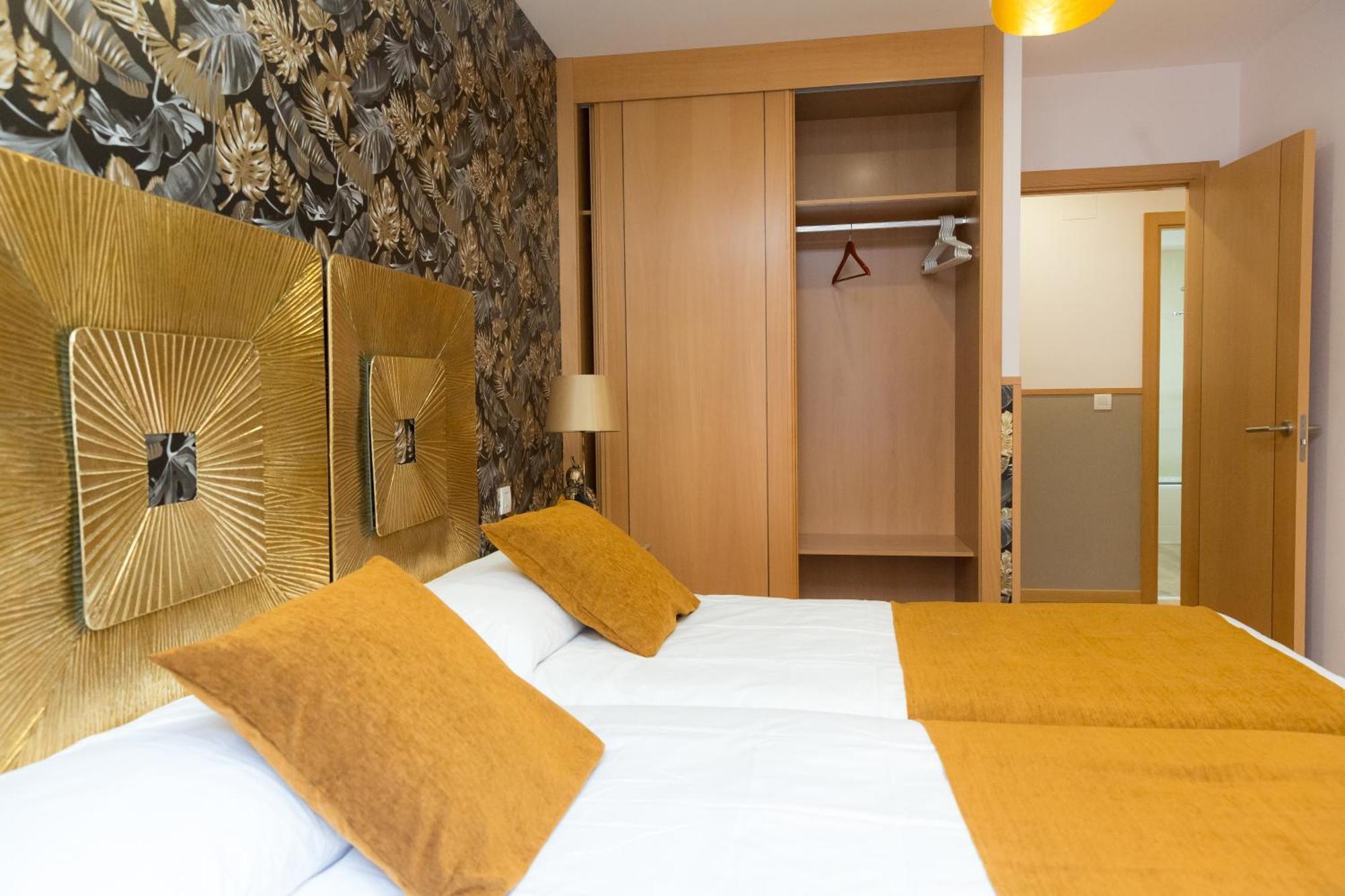 Apartamentos San Pedro Regalado 바야돌리드 외부 사진