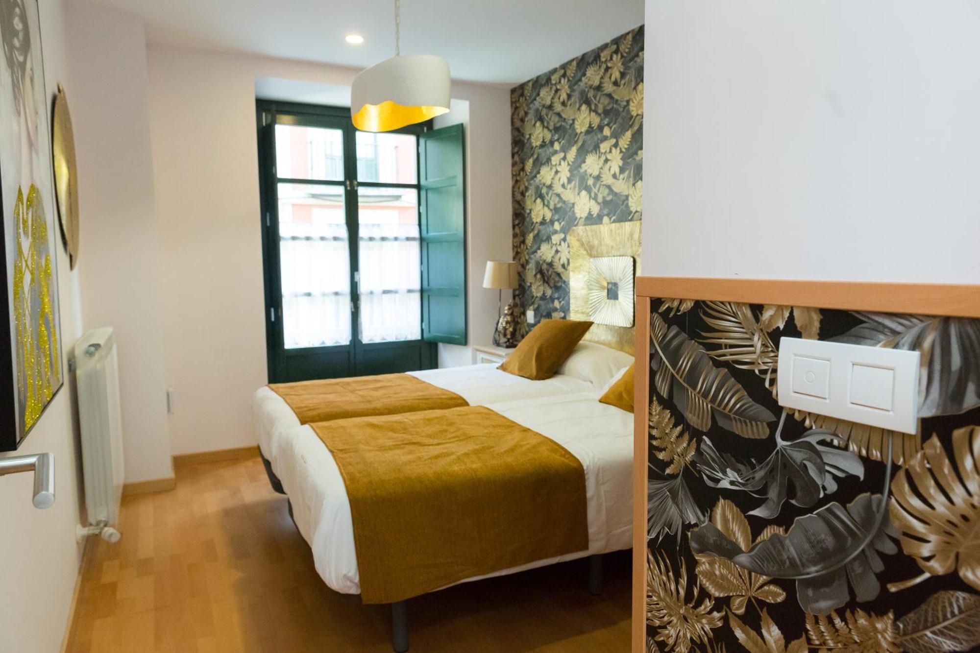 Apartamentos San Pedro Regalado 바야돌리드 외부 사진