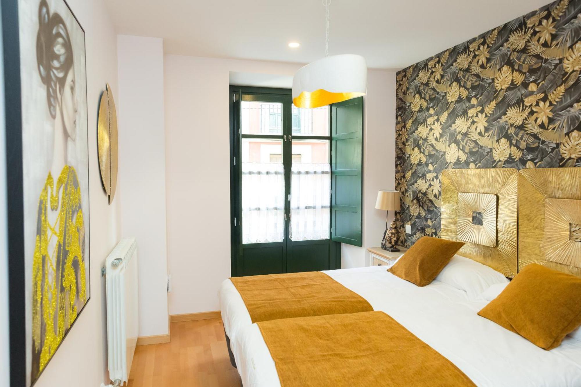 Apartamentos San Pedro Regalado 바야돌리드 외부 사진